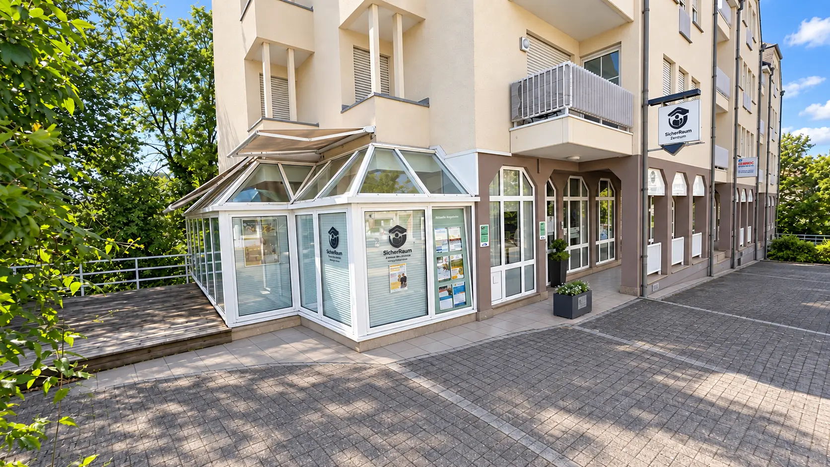 Außenansicht des SicherRaum-Zentrums in der Schillerstraße 39 in Konz